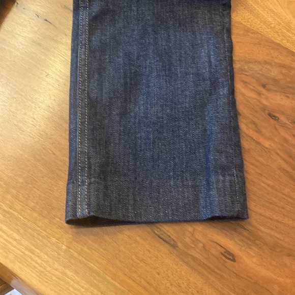 Zara Womens NWOT high waisted dark wash wide leg jeans. Size 6 - Picture 7 of 7